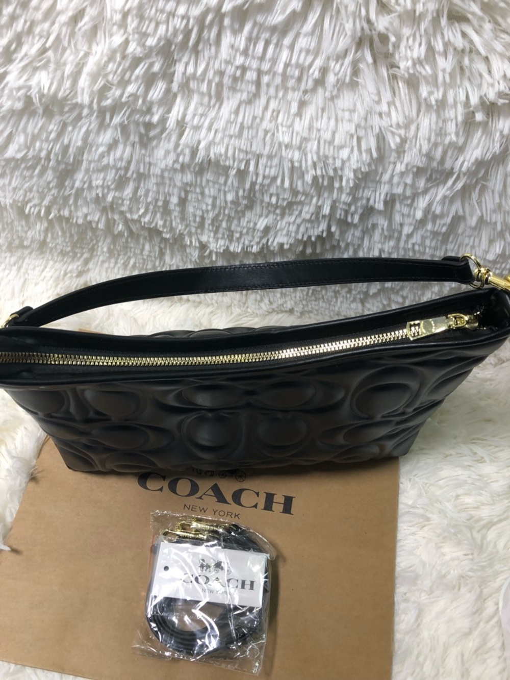 New Coach CZ178 Laurel Shoulder Bag In Signature Leather In Black - Picture 6 of 8